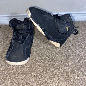 JORDAN TODDLERS Black And White Size 7C